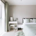 Contemporary 1bd Flat - Centre! Апартаменти *