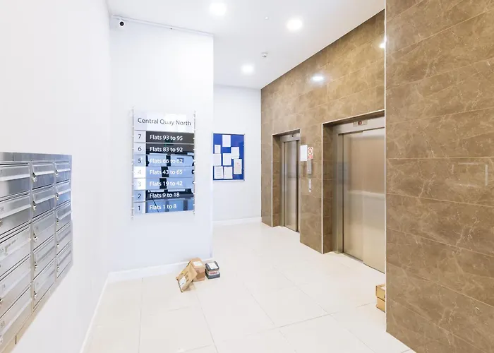 דירה Contemporary 1bd Flat - Centre! בריסטול