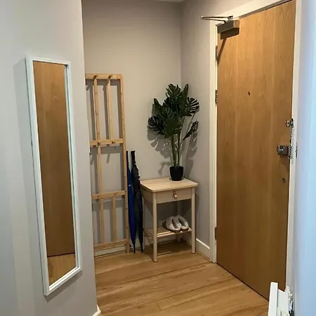 Contemporary 1bd Flat - Centre! Appartement *