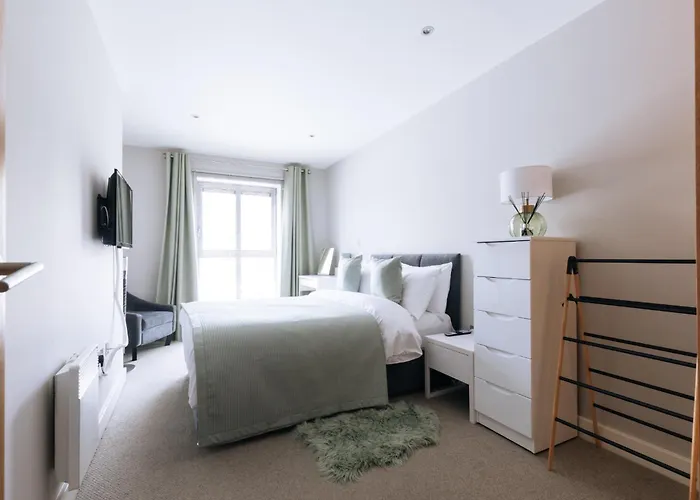 Contemporary 1bd Flat - Centre! Бристоль